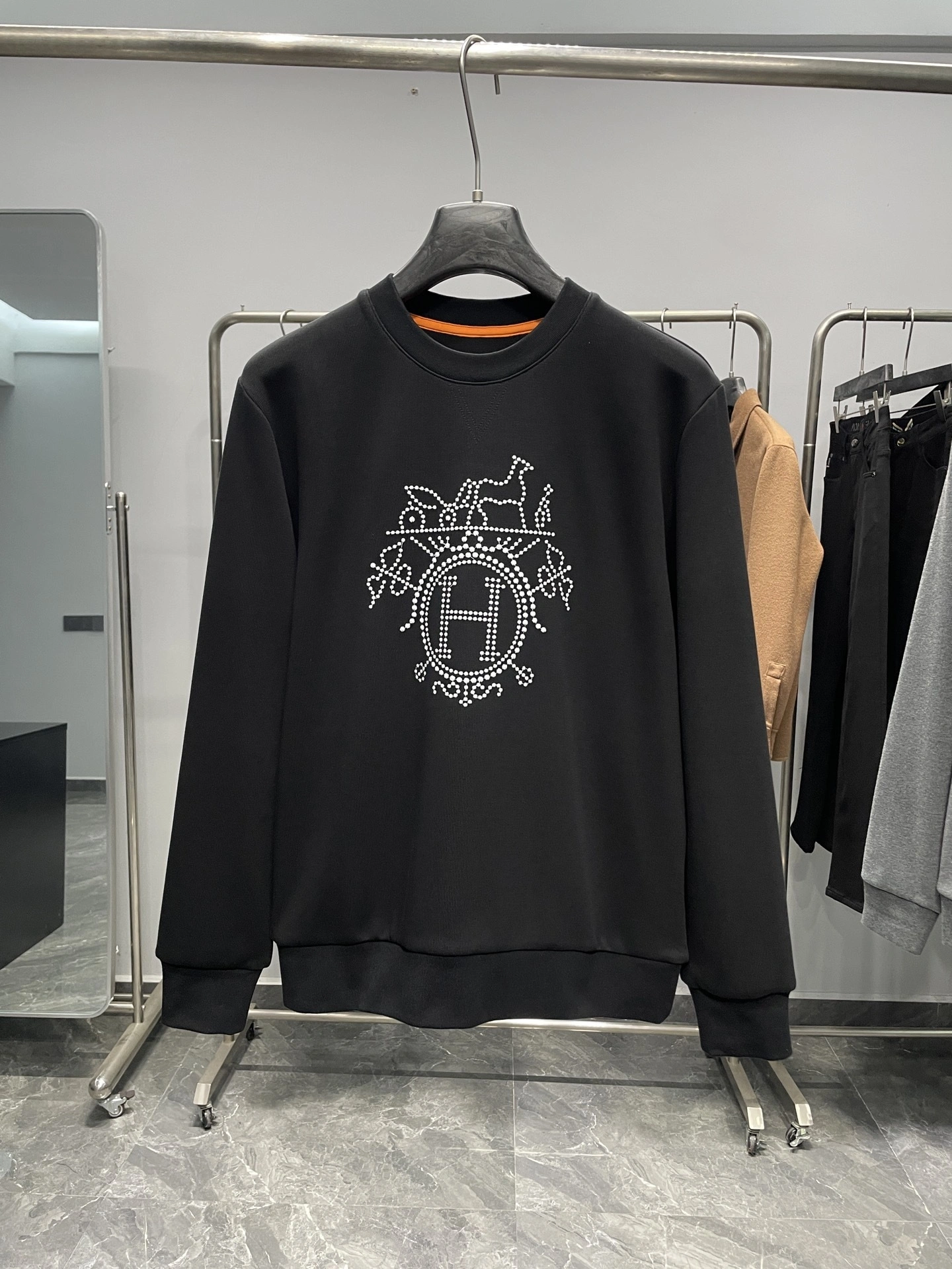 wg.luxury-- H5r75s Cotton embroidery oversize 2colour item: E-F000J1336-2